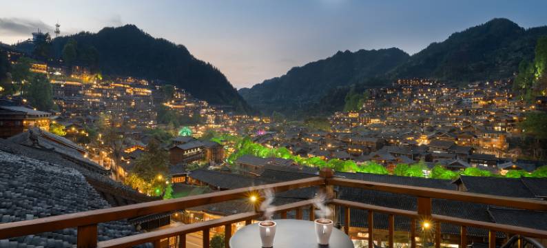 山与宿·花庄园(西江千户苗寨观景台店)图片