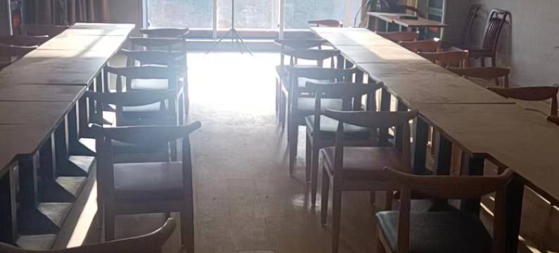 威海盛鑫酒店(欧乐坊零点夜市店)图片