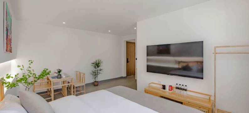 大理事外原木艺术民宿(大理古城店)图片