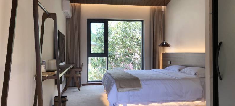 云岸山居民宿(昭通大山包店)图片