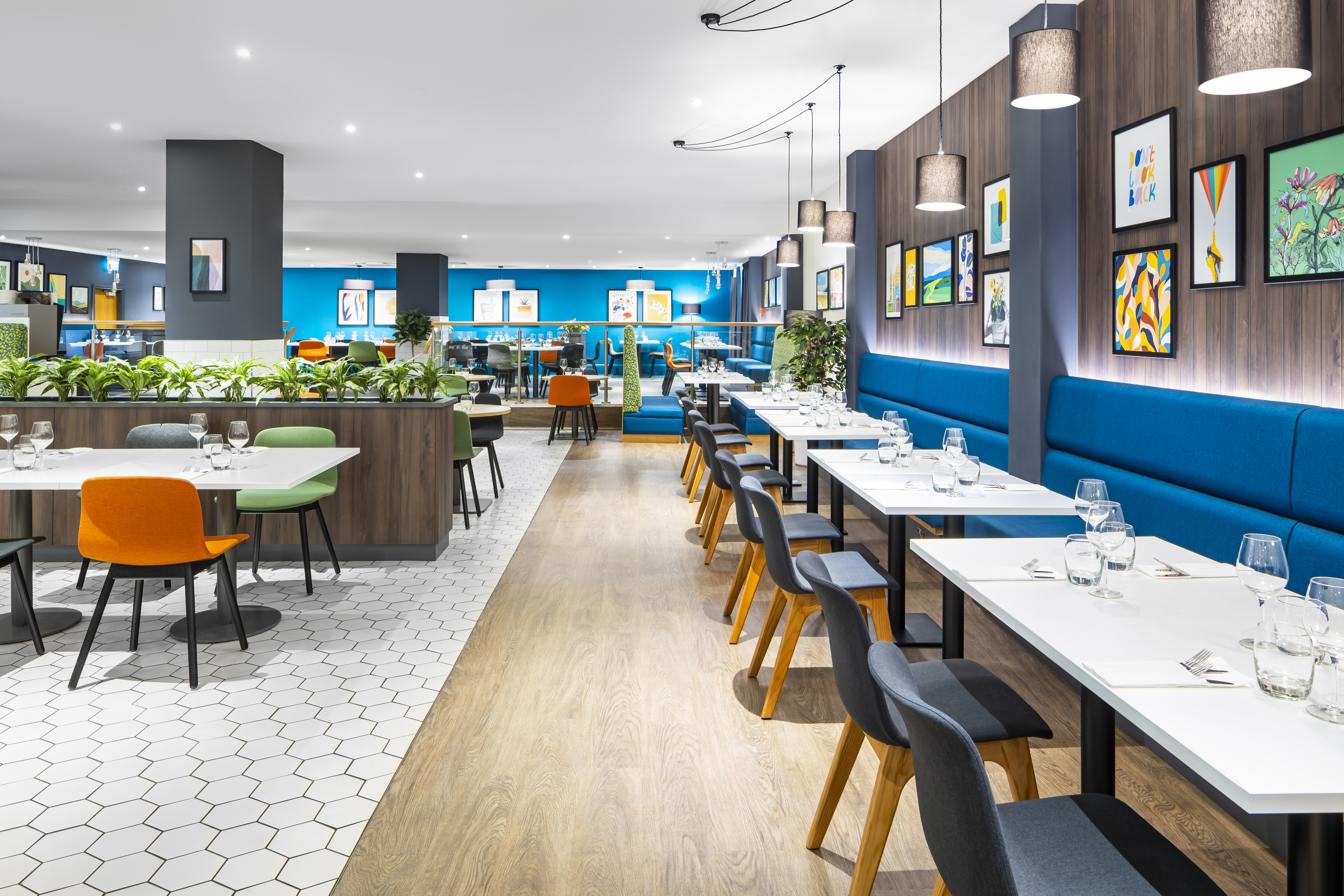 Holiday Inn Leicester Over view