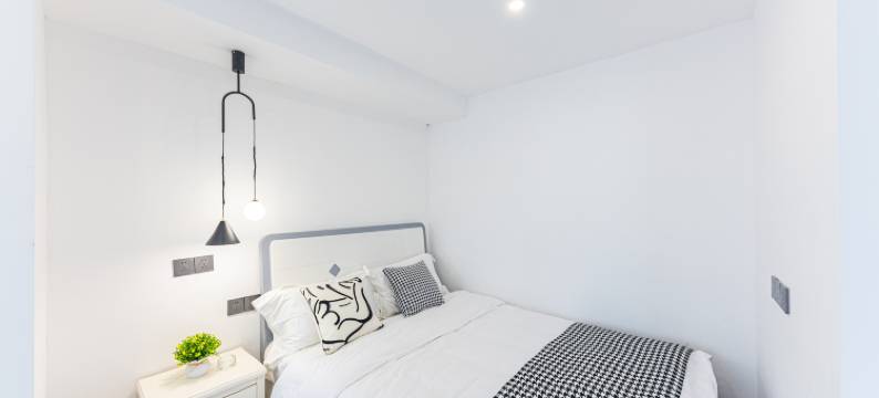 渝见你民宿(重庆解放碑步行街洪崖洞店)图片