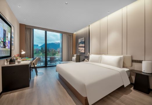 Atour Hotel Linhai Park, Nyingchi Gongbutian StreetHotel Overview