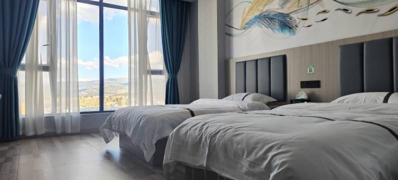 布拖金源大酒店图片