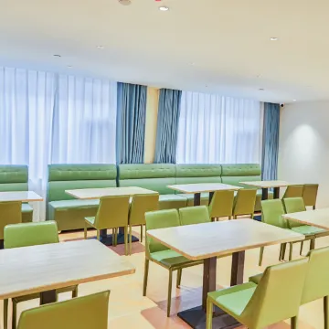 手尚功夫酒店（沁源县人民医院店）