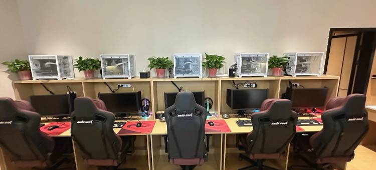 鑫家电竞酒店图片