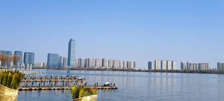 好蓝屋酒店(绍兴柯桥轻纺城北市场店)图片