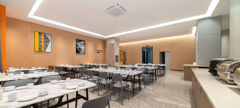 沐雲轻奢国际Hotel(潮州财富中心店)图片