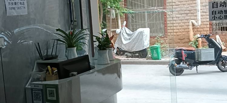 昆明蓝铂湾招待所图片