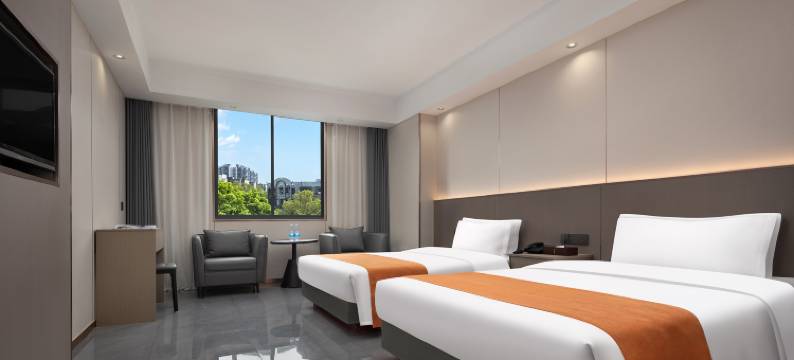 长沙天华快捷酒店(万象城湘雅三医院地铁站店)图片