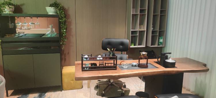 假日影音酒店(牡丹江火车站店)图片