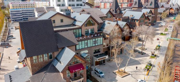 阿勒泰小城里美宿(五百里风情街区店)图片