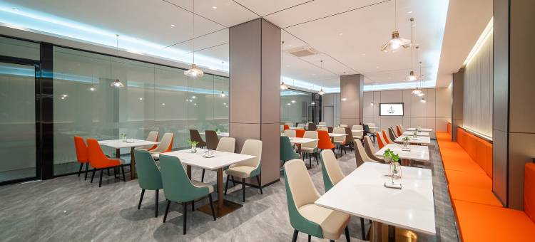美豪怡致酒店(南昌八一广场丁公路南地铁站店)图片