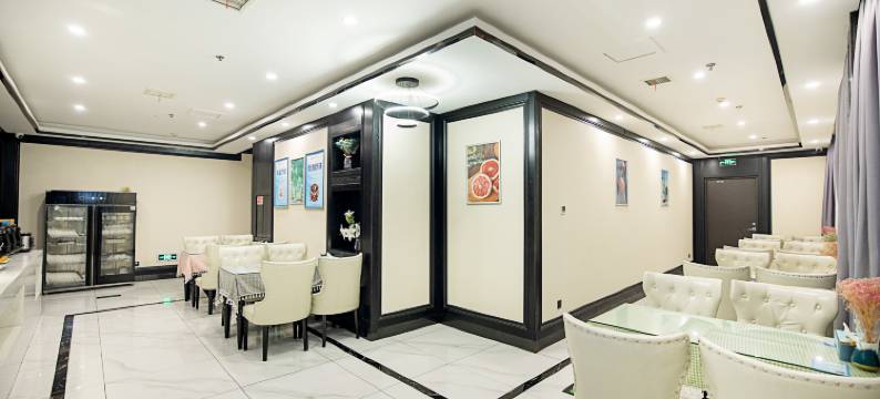 云栖四季民宿((郑州市·中牟县·天泽城易斯顿美术学院店))图片