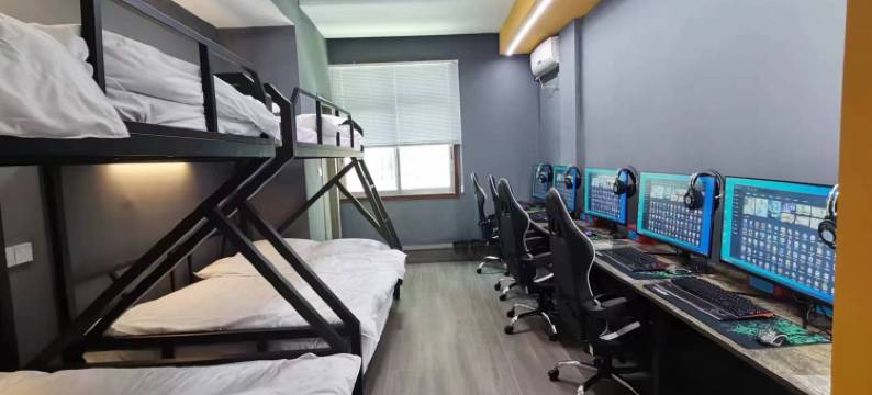 虎跃电竞酒店图片