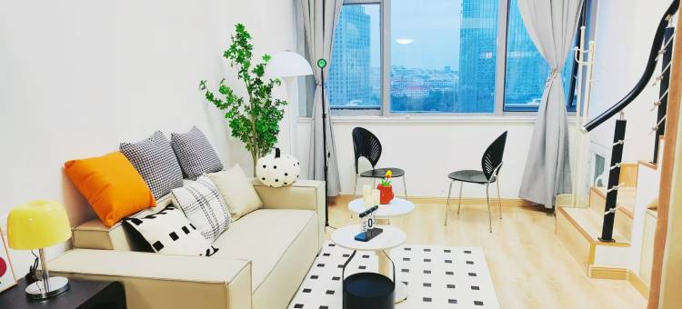 烟台·小贰家｜TheBeautyofTheEast复式Loft民宿(迎春大街店)图片