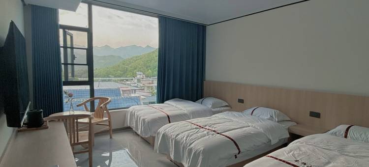 鸡冠洞光辉山庄图片