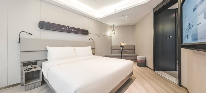 成都宽窄巷子奎星楼街亚朵X酒店图片