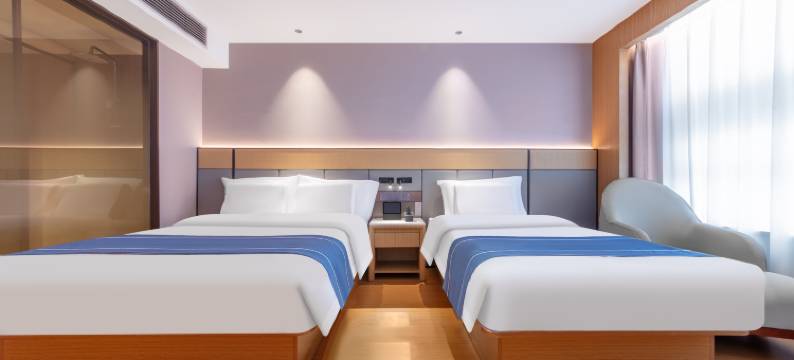 武陟瀚海国际酒店(黄河交通学院高铁站店)图片