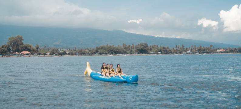 罗维纳海滩俱乐部和度假村(Lovina Beach Club & Resort)图片