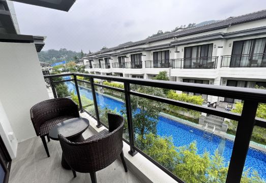 Richwood Forest Hotspring Resort Hotel Overview