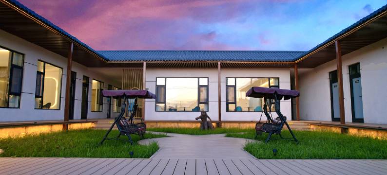 如沐初夏民宿(花海那拉提店)图片