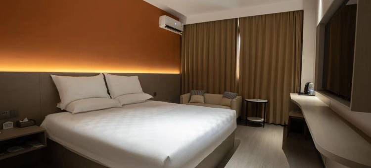 轻住酒店·至喜精品酒店(徐州苏宁广场户部山店)图片