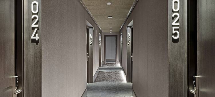 民宿酒店圣地亚哥米拉多伊罗(B&B HOTEL Santiago Milladoiro)图片