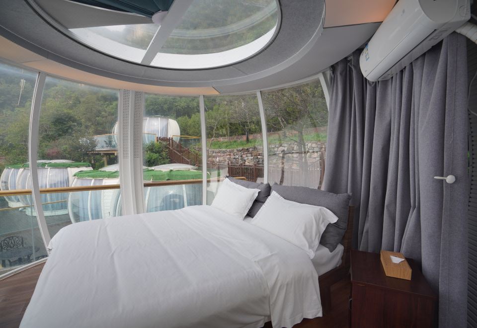 Yunfeng Xingsu Hotel Overview