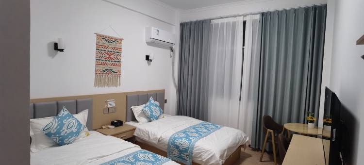 壅钦拉姆民宿图片