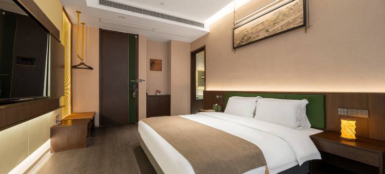 美龄阁酒店(南京中山陵景区梧桐大道店)图片