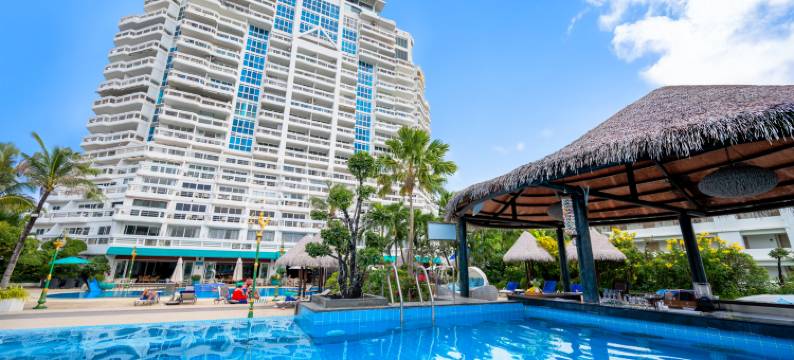 安达曼海滩套房酒店(Andaman Beach Suites Hotel)图片