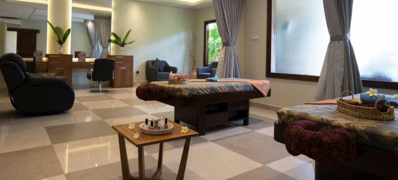 维兰德拉罗维纳酒店(The Grand Villandra Resort Lovina)图片