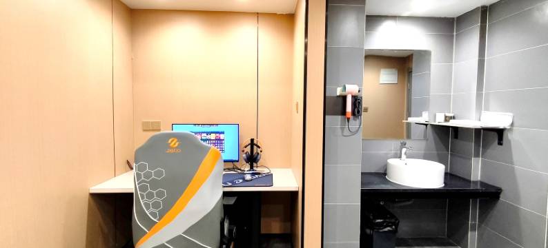 猫爪电竞酒店(光谷广场武汉工程大学武昌校区店)图片