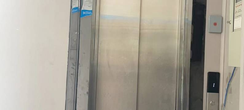 昭觉鼎际酒店图片