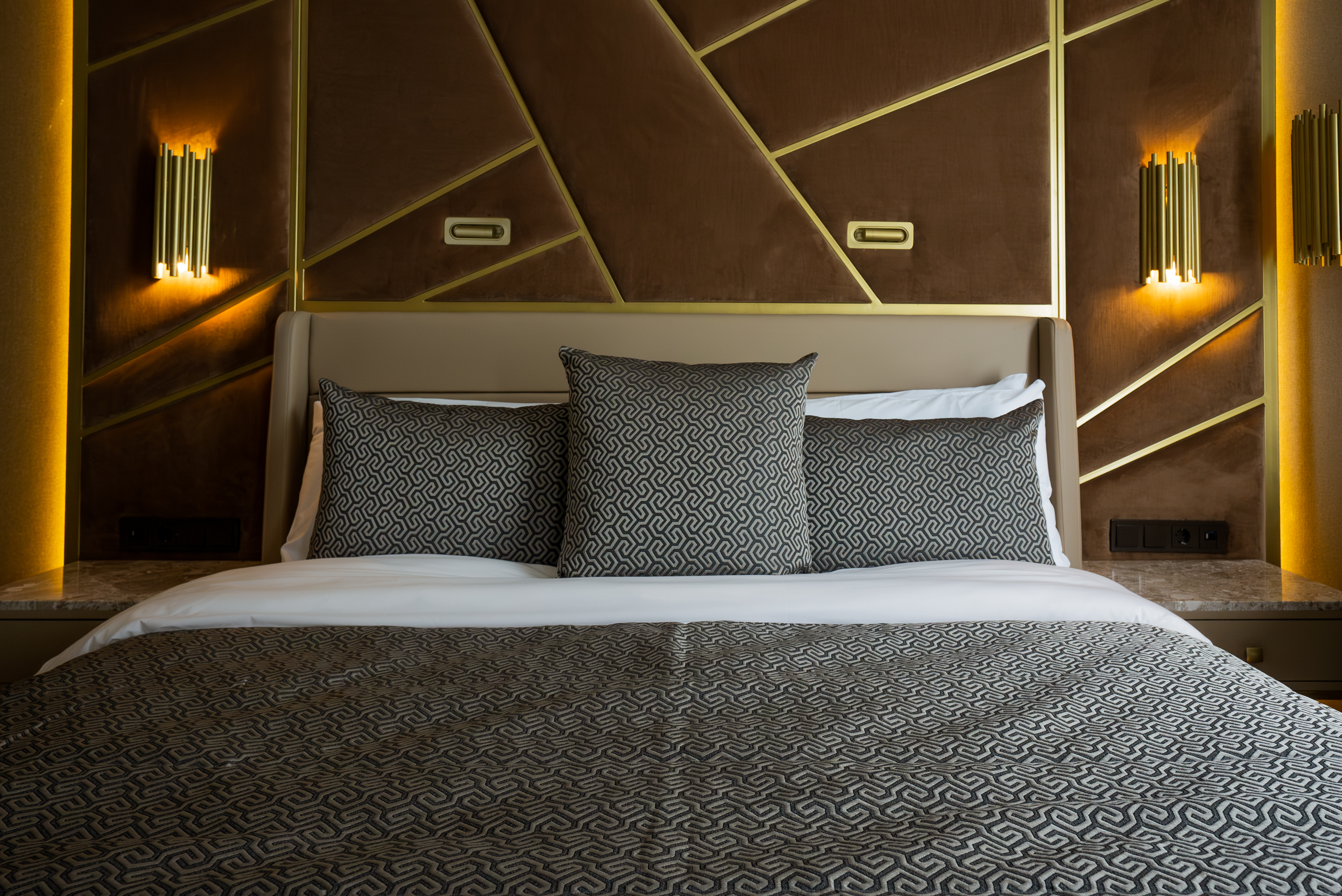 Art Hotel Rotterdam-Fully RenovatedOver view