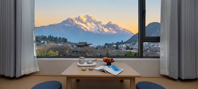 Sunpeak日照金山｜松果度假酒店(丽江古城南门店)图片