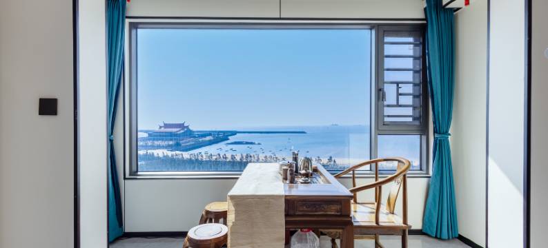 BlueTide·念念不舍海景民宿(平潭蓝眼泪观赏点店)图片