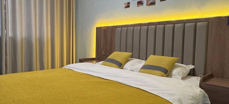 黑马河看山看湖民宿图片