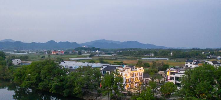 花筑·徽梦溪畔民宿(黄山西溪南古村落店)图片
