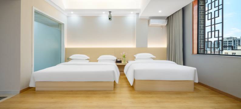 弥勒明兴优选酒店(湖泉生态园店)图片