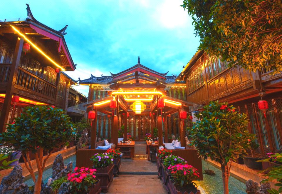 丽江束河瑞景纳精品客栈外景图