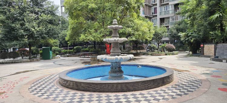有涧民宿(成都高新保税区B区四川大学华西医院上锦医院店)图片