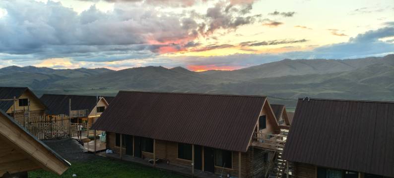 半坡山庄民宿(白哈巴景区店)图片