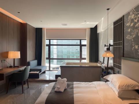 九宫峪康养温泉度假酒店