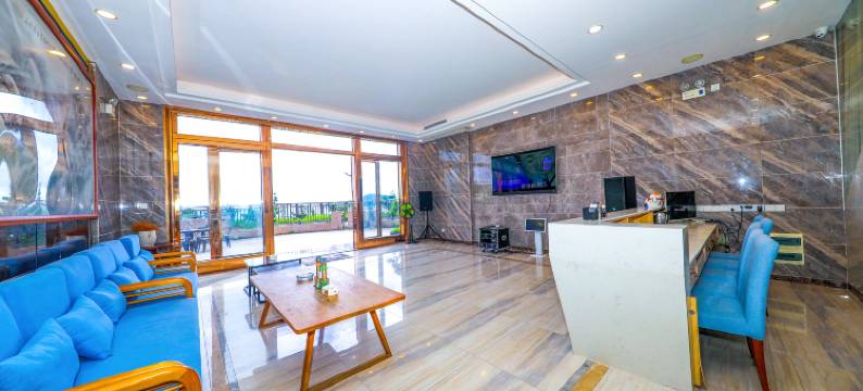 畔山海墅度假酒店(阳江海陵岛大角湾螺州海滨公园店)图片