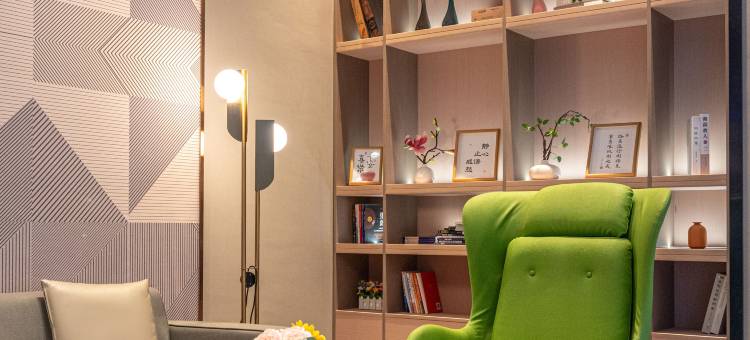 柏曼酒店(茫崖市店)图片