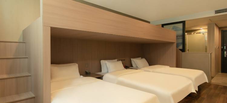 雷神电竞酒店(徐州邳州中钰广场店)图片