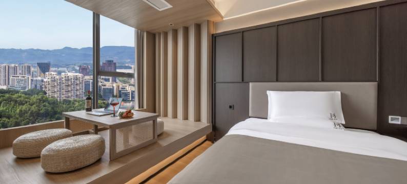 铂豪酒店(贵阳白云北高铁站店)图片