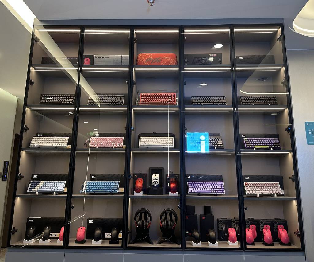 爱电竞酒店(徐州苏宁广场民主北路地铁站店)图片